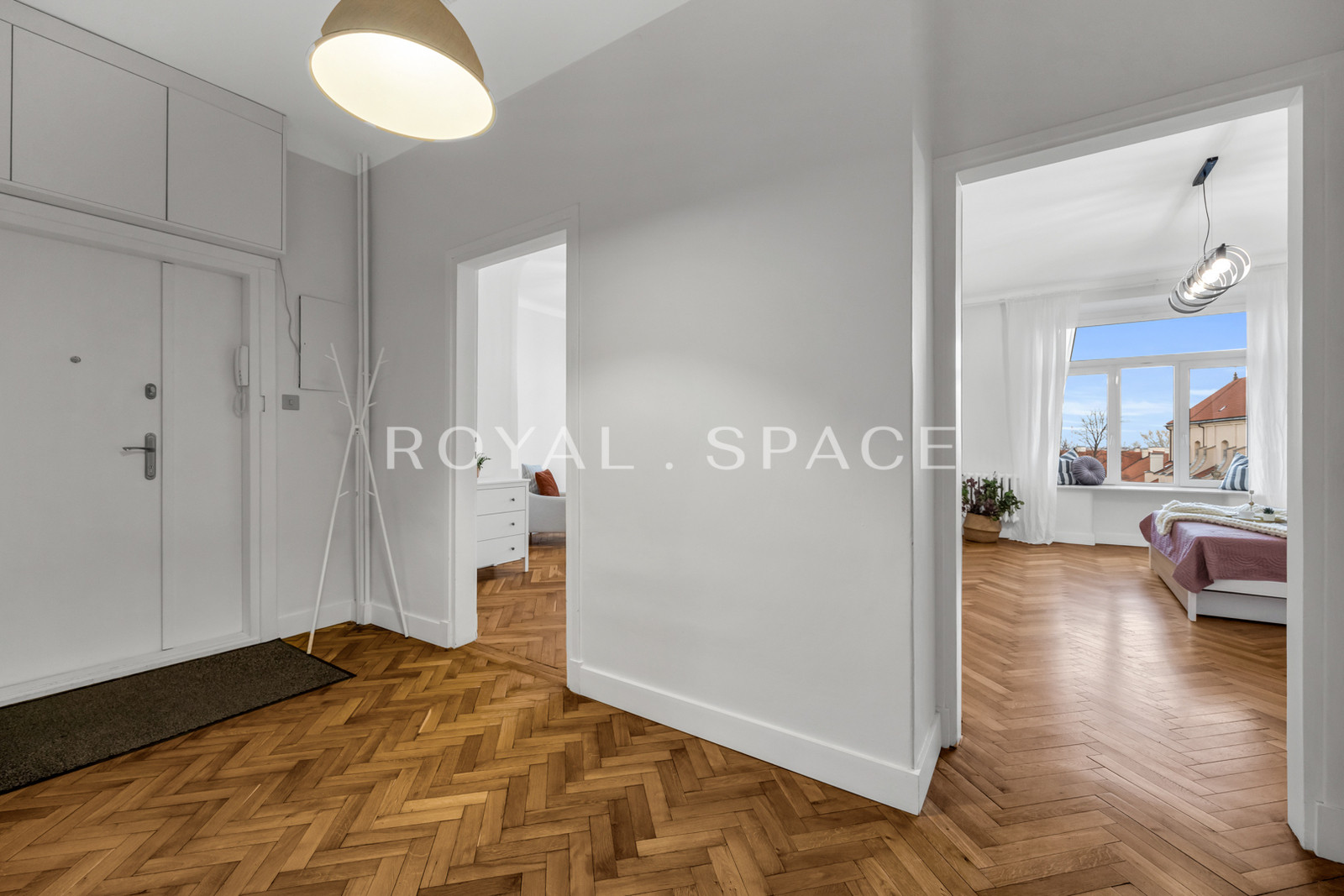 Apartment in the “Dom bez Kantów” tenament!