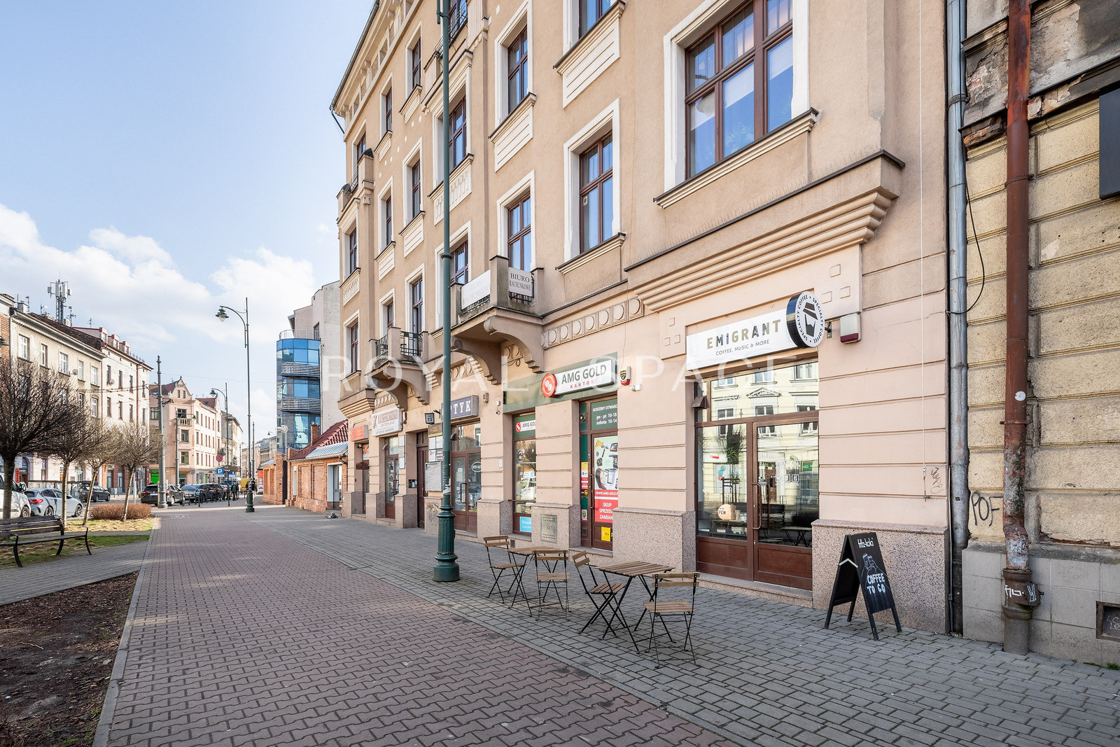 Prospering cafe for sale!