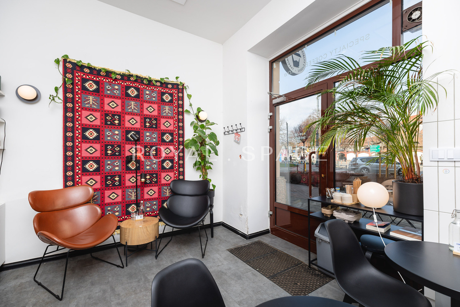 Prospering cafe for sale!