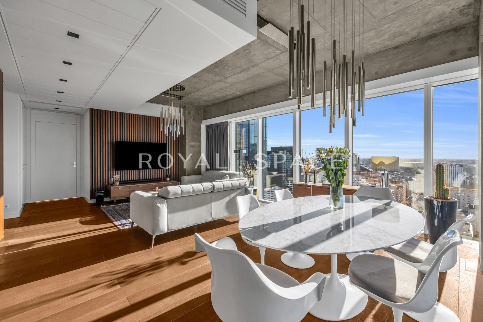 Spectacular apartment at Złota 44!