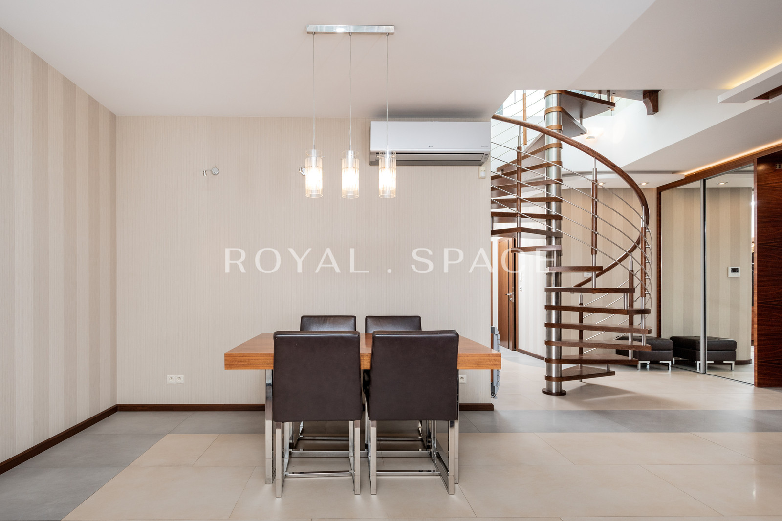 Penthouse with terrace in Wiślane Tarasy!