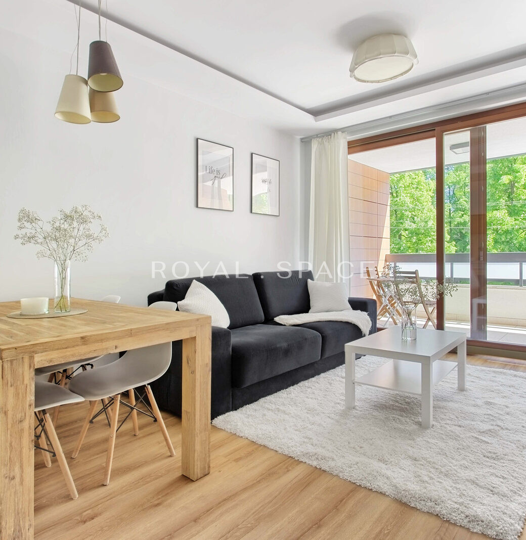 Piękne mieszkanie w apartamentowcu z basenem!