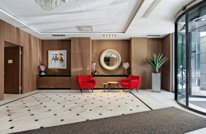 Piękne mieszkanie w apartamentowcu z basenem!