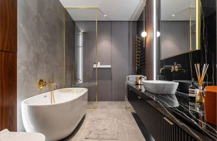 Luxury apartment in a tenement house with a garage