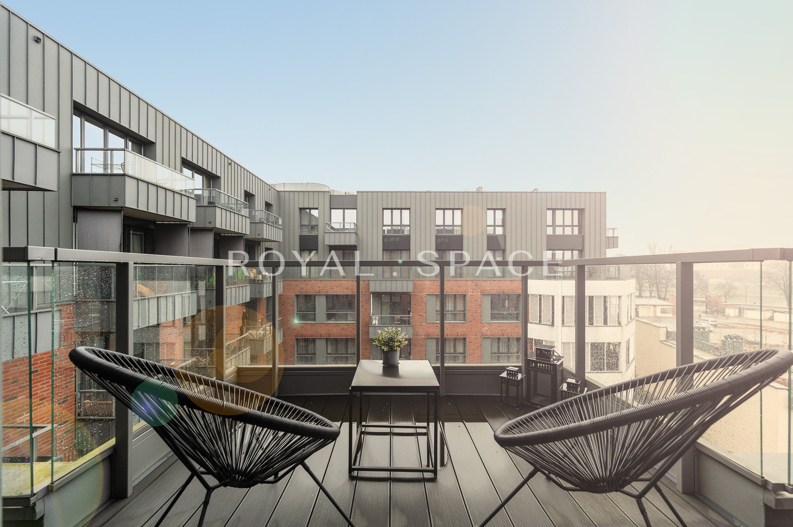 Trzypokojowy apartament z balkonem! | Wawrzyńca 21