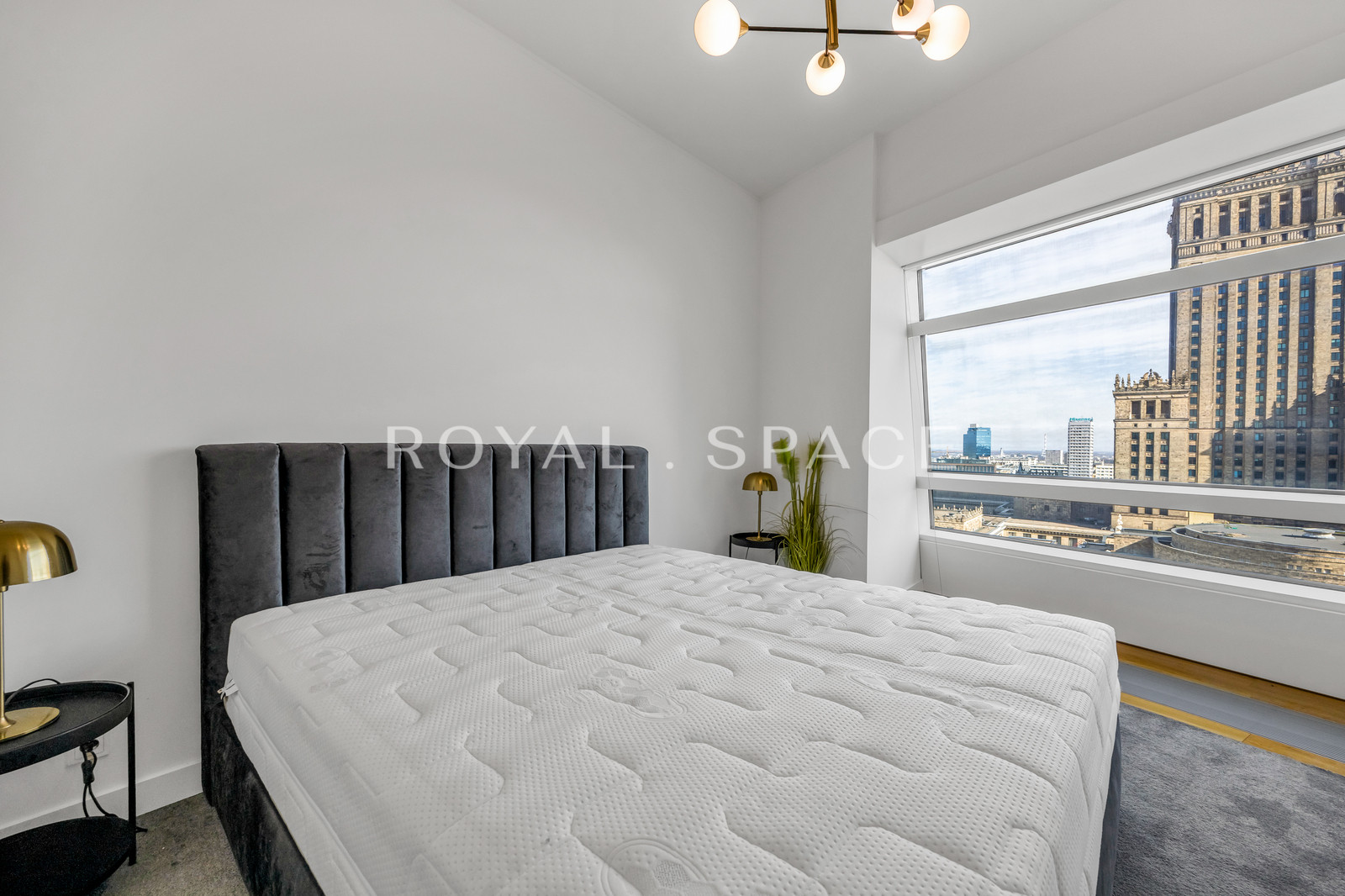 Złota 44 | apartament z widokiem na Pałac Kultury!