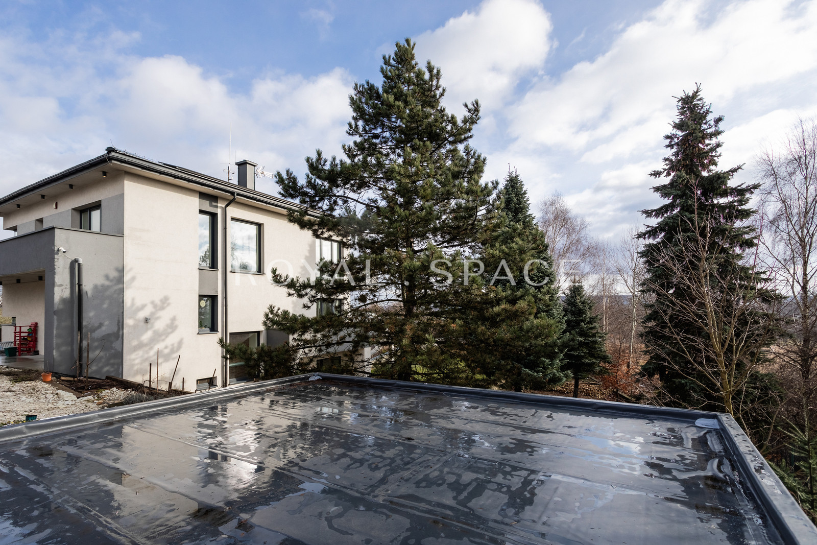 Energooszczędny dom z sauną, siłownią i Smart Home