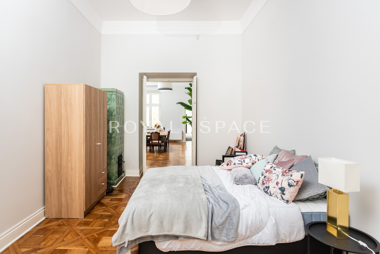 Unikatowy apartament w kamienicy przy Batorego!