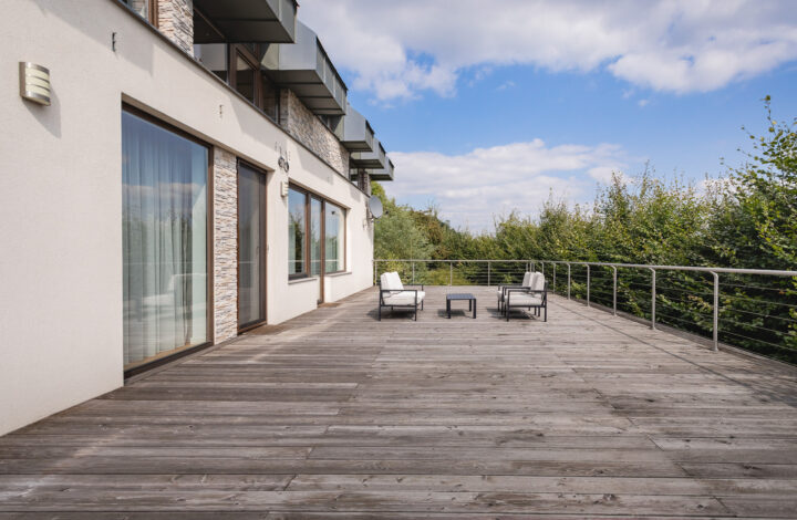 Przestronny dom z pięknym ogrodem w Przegorzałach!