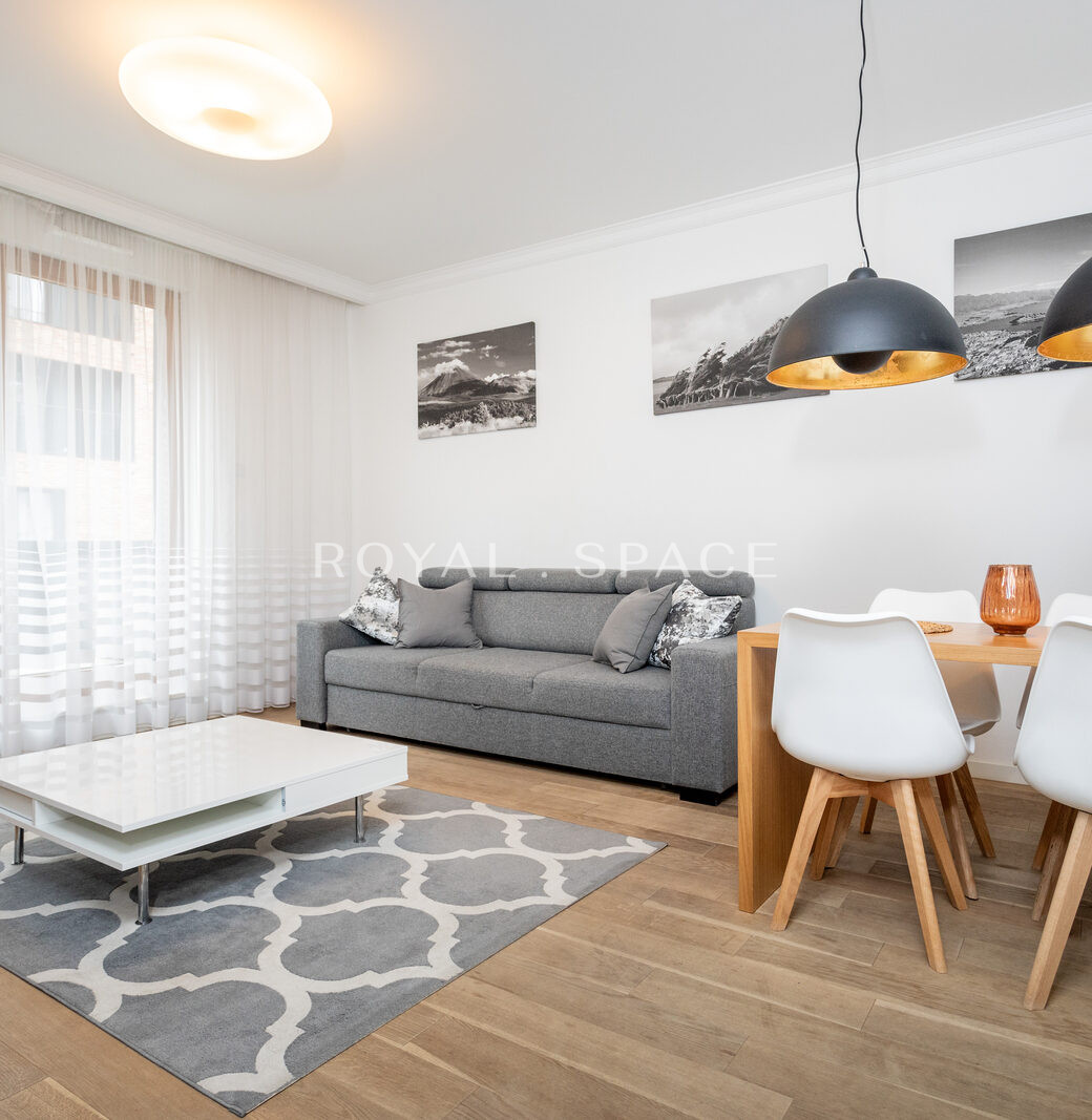 Елегантний апартамент з садком у Browar Lubicz!