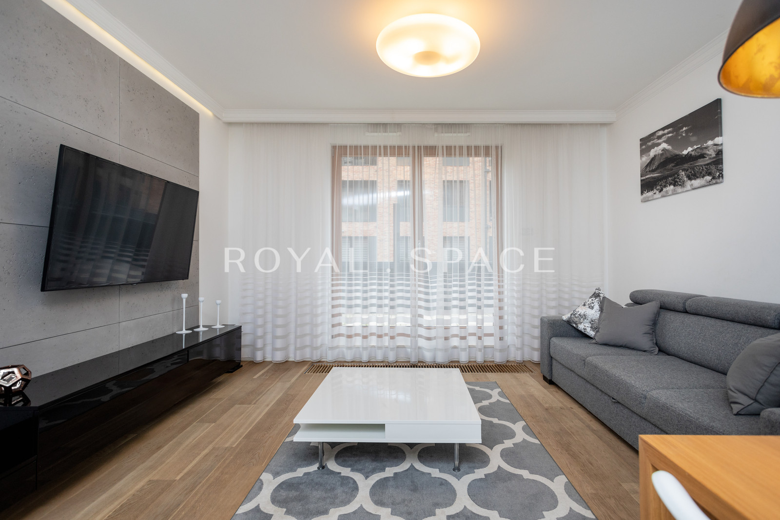 Елегантний апартамент з садком у Browar Lubicz!