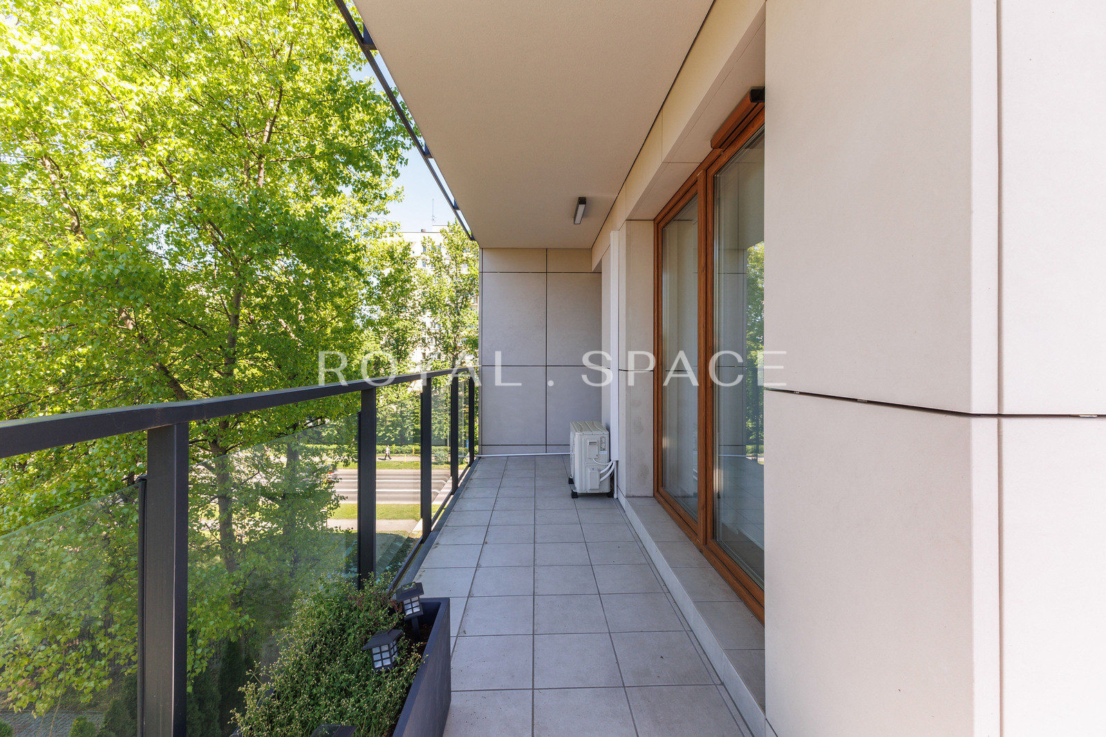 Apartament przy Błoniach w “Piastowska Residence”