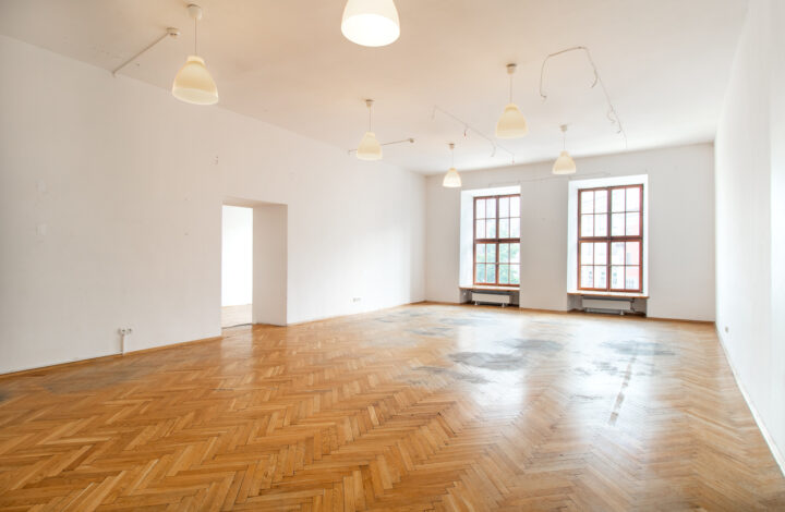 Spacious office space on Main Market Square!