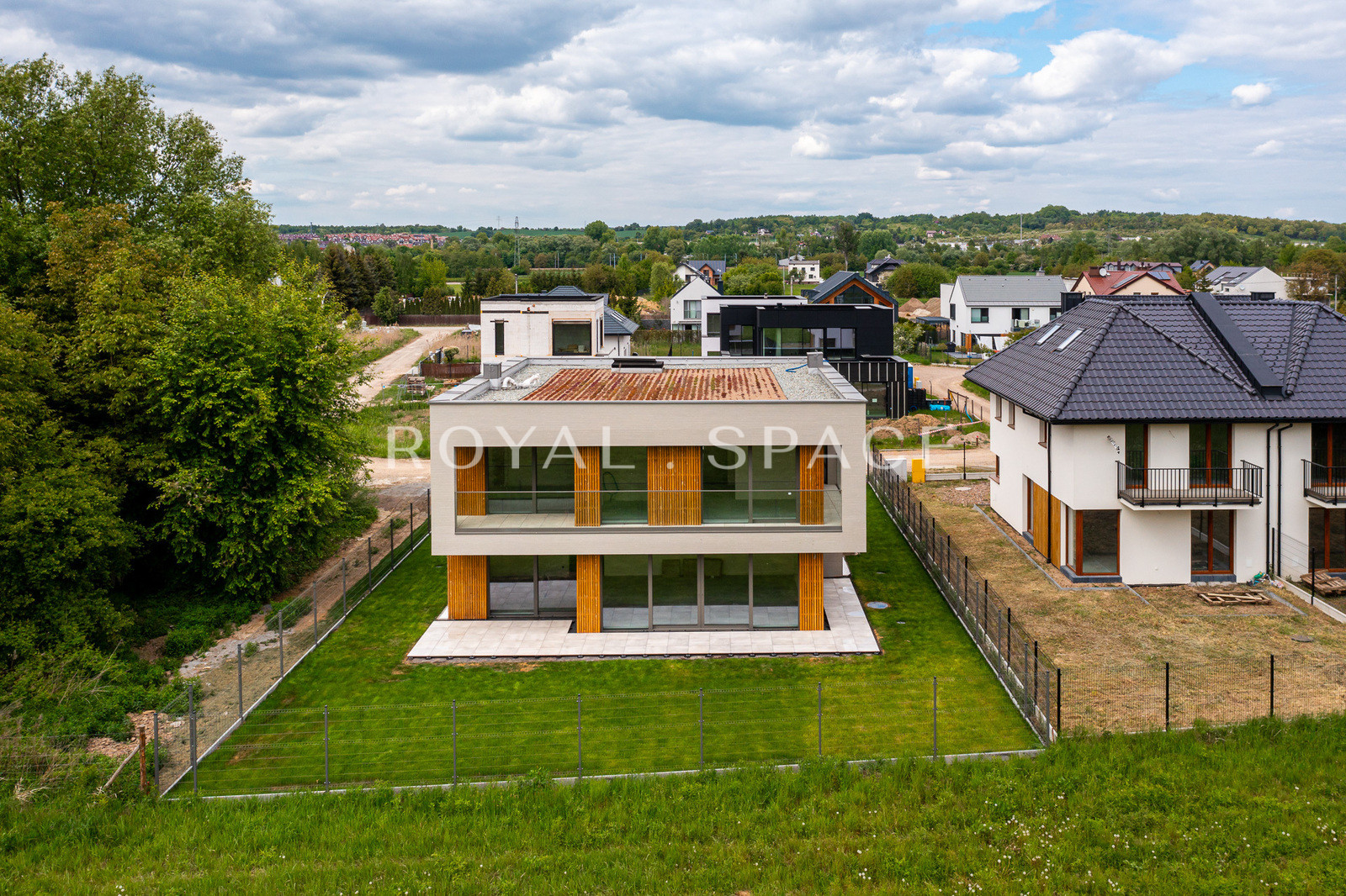 Nowoczesna willa na Woli Justowskiej!