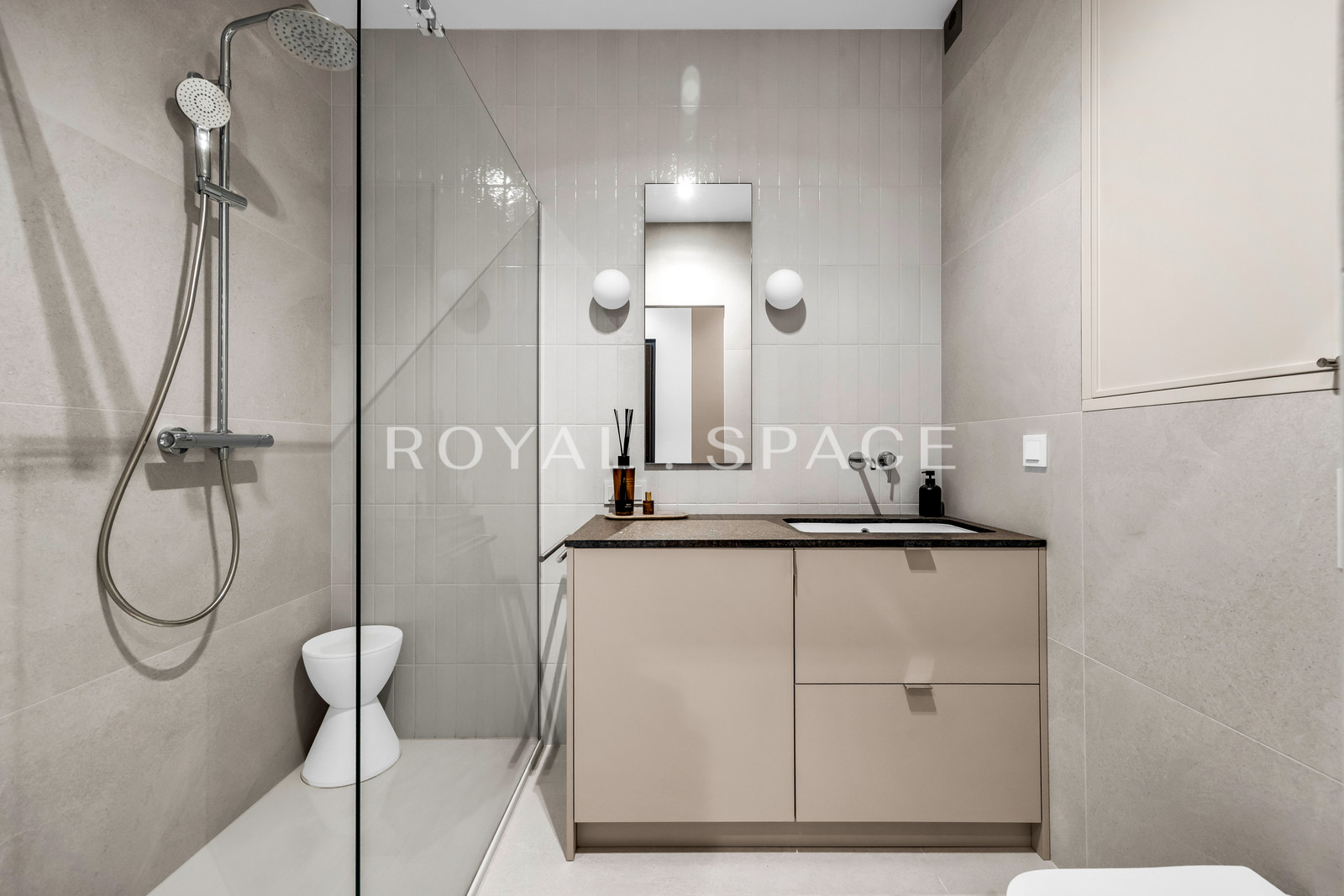 Funkcjonalne studio na Emilii Plater!