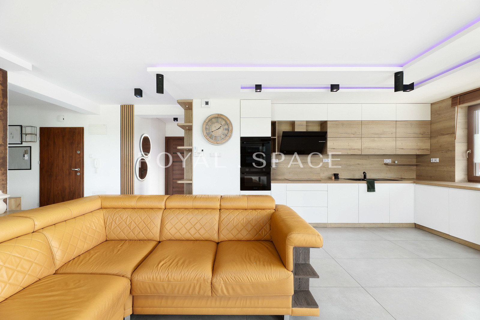 Spacious flat near Zakrzówek and Hsbc!
