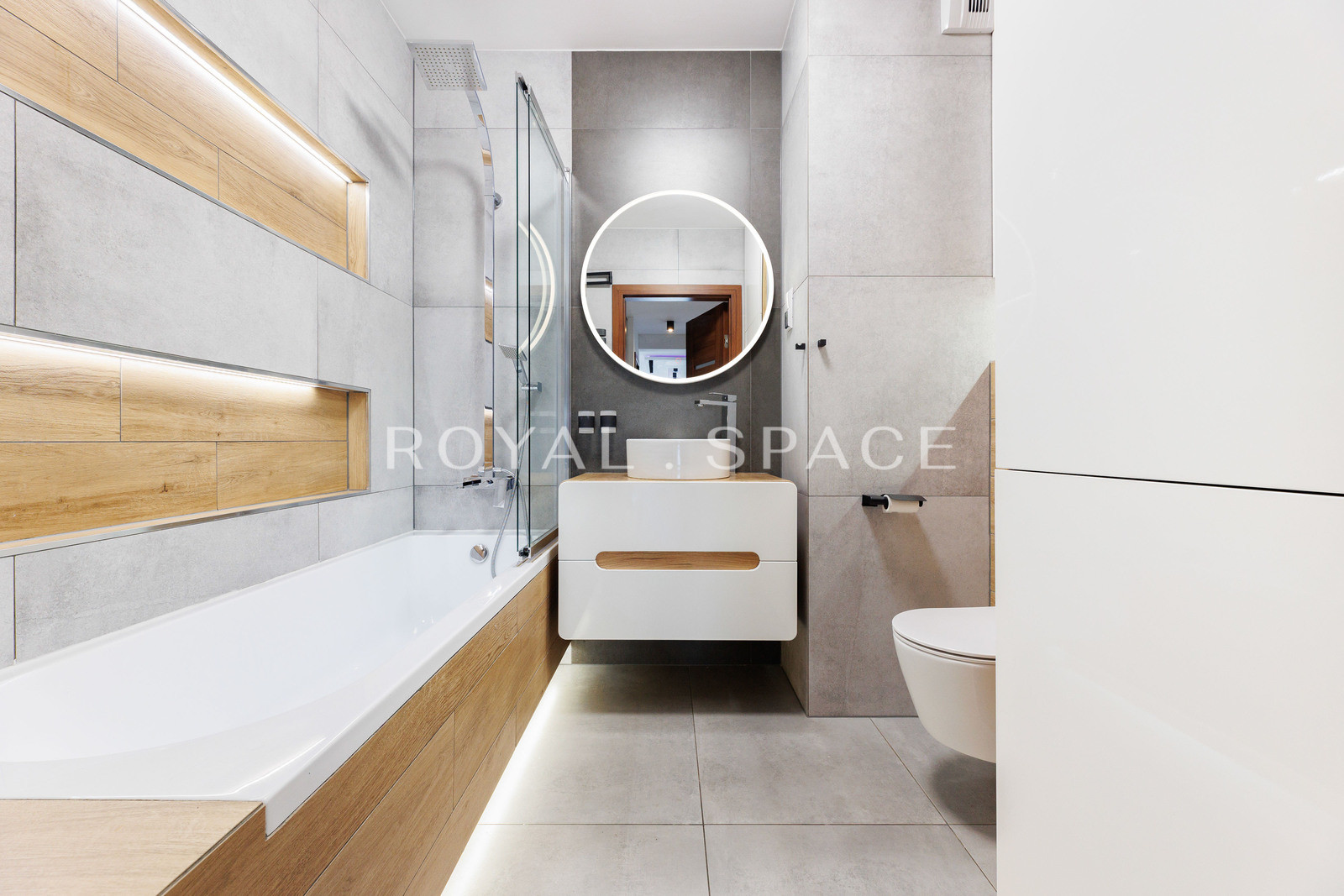 Spacious flat near Zakrzówek and Hsbc!