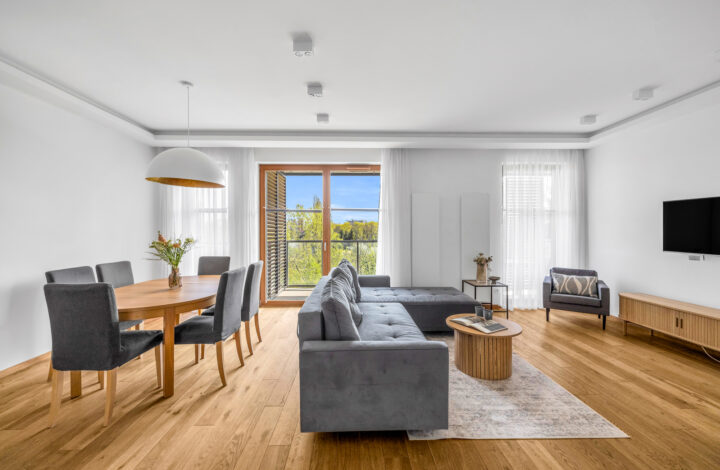 Apartment in Powiśle with a view of the gardens!