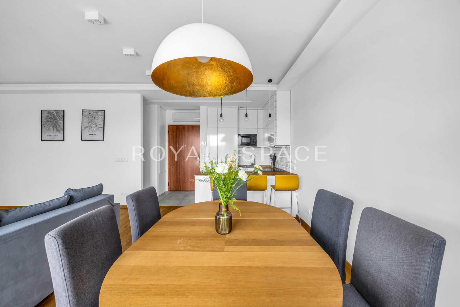 Apartment in Powiśle with a view of the gardens!