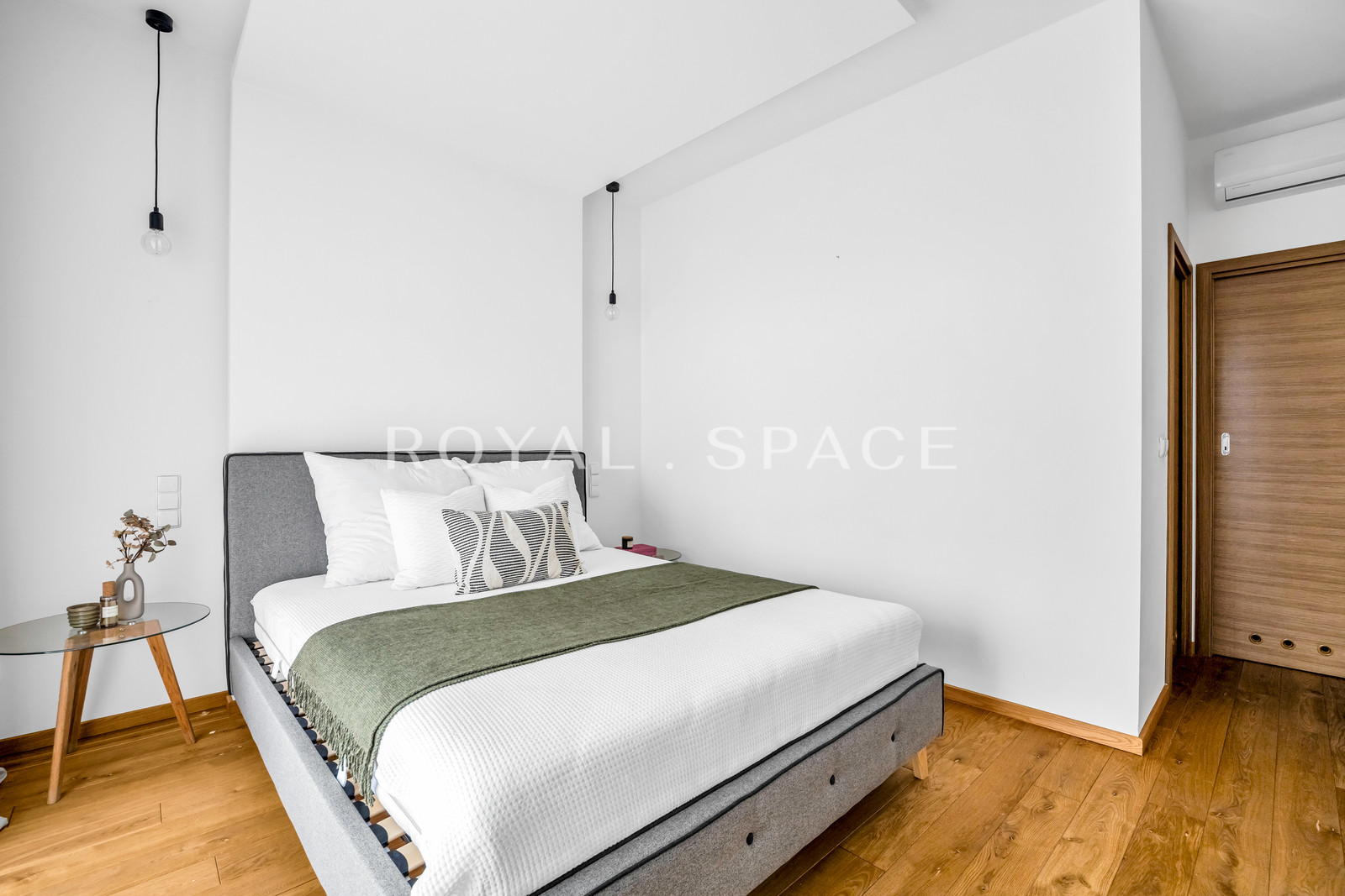 Apartment in Powiśle with a view of the gardens!