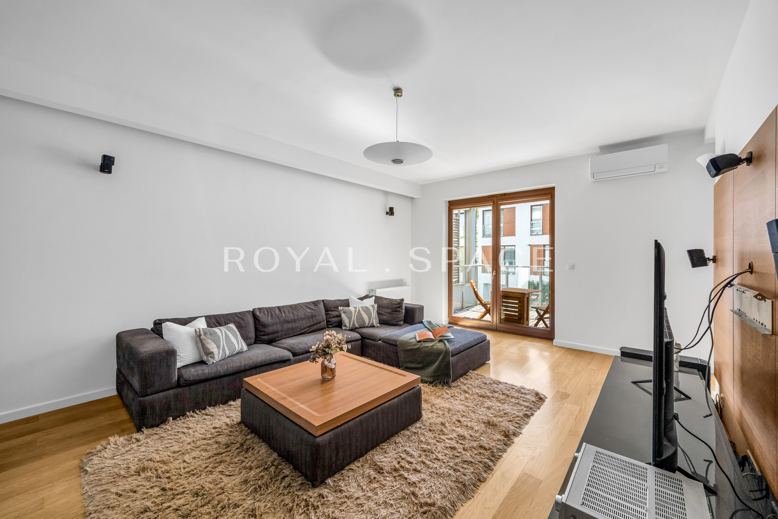 Stylowy apartament na Mokotowie – EkoPark