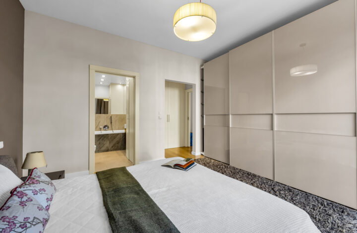 Stylowy apartament na Mokotowie – EkoPark