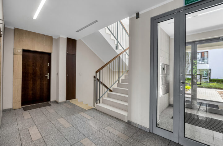 Stylowy apartament na Mokotowie – EkoPark