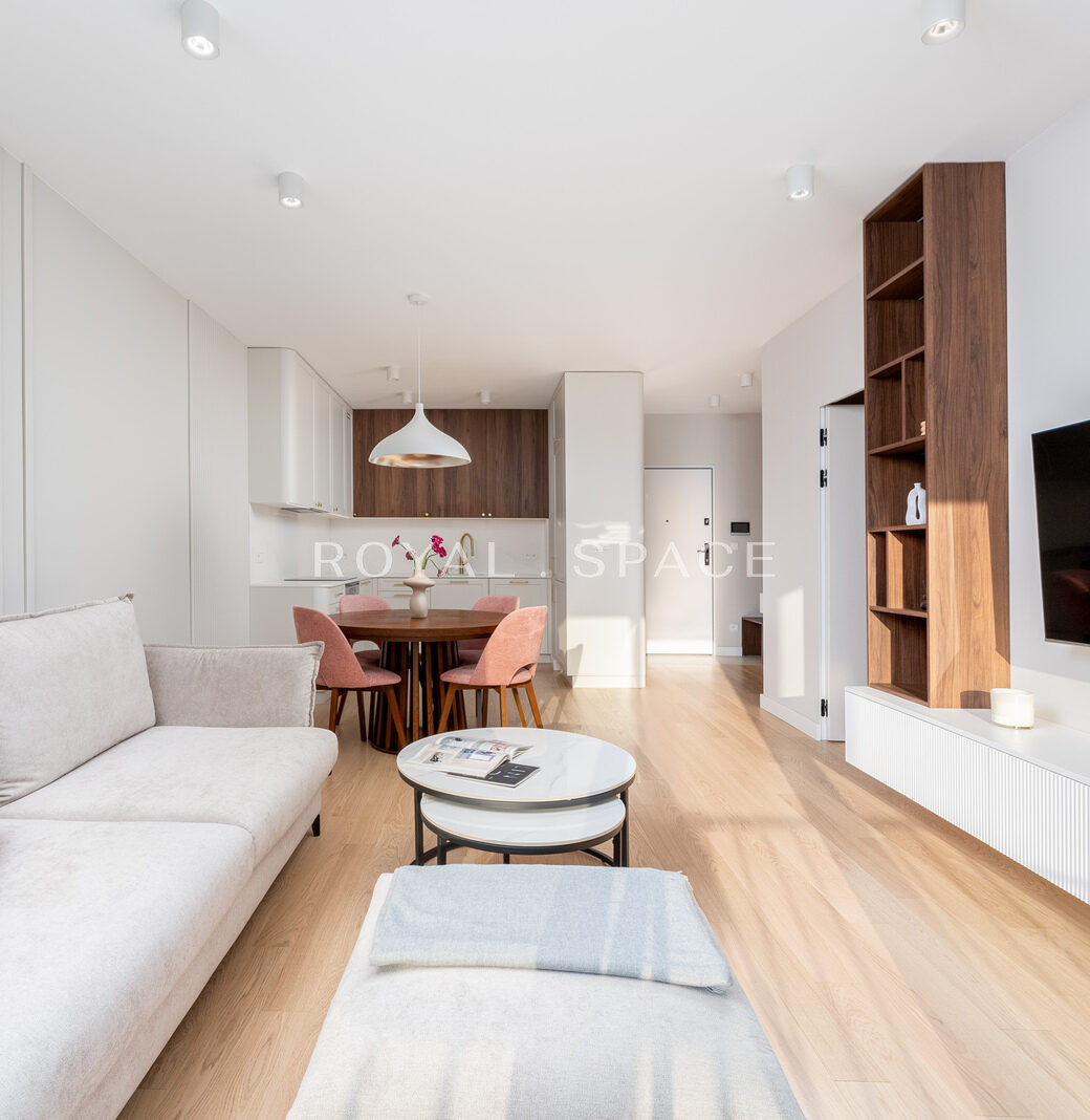 Komfortowe mieszkanie z balkonem i parkingiem!