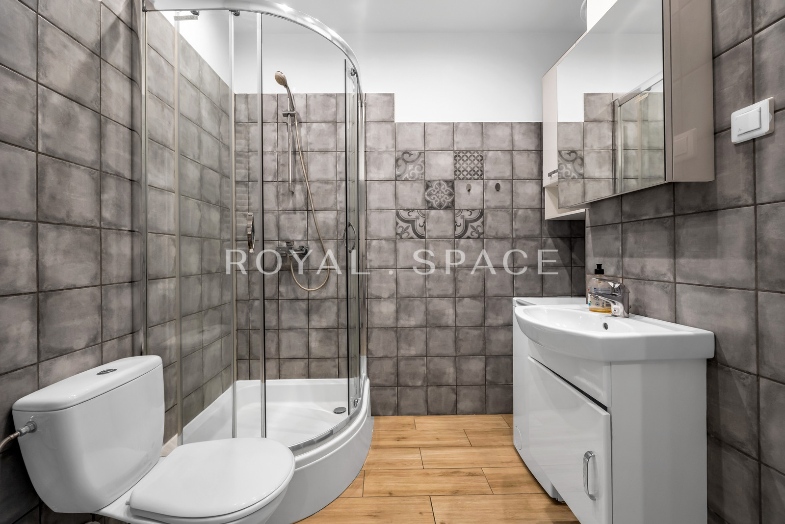 Mieszkanie 2-pok po remoncie tuż przy Arkadii!