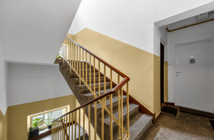 Stylish 42 m² Apartment | Krasiński Garden