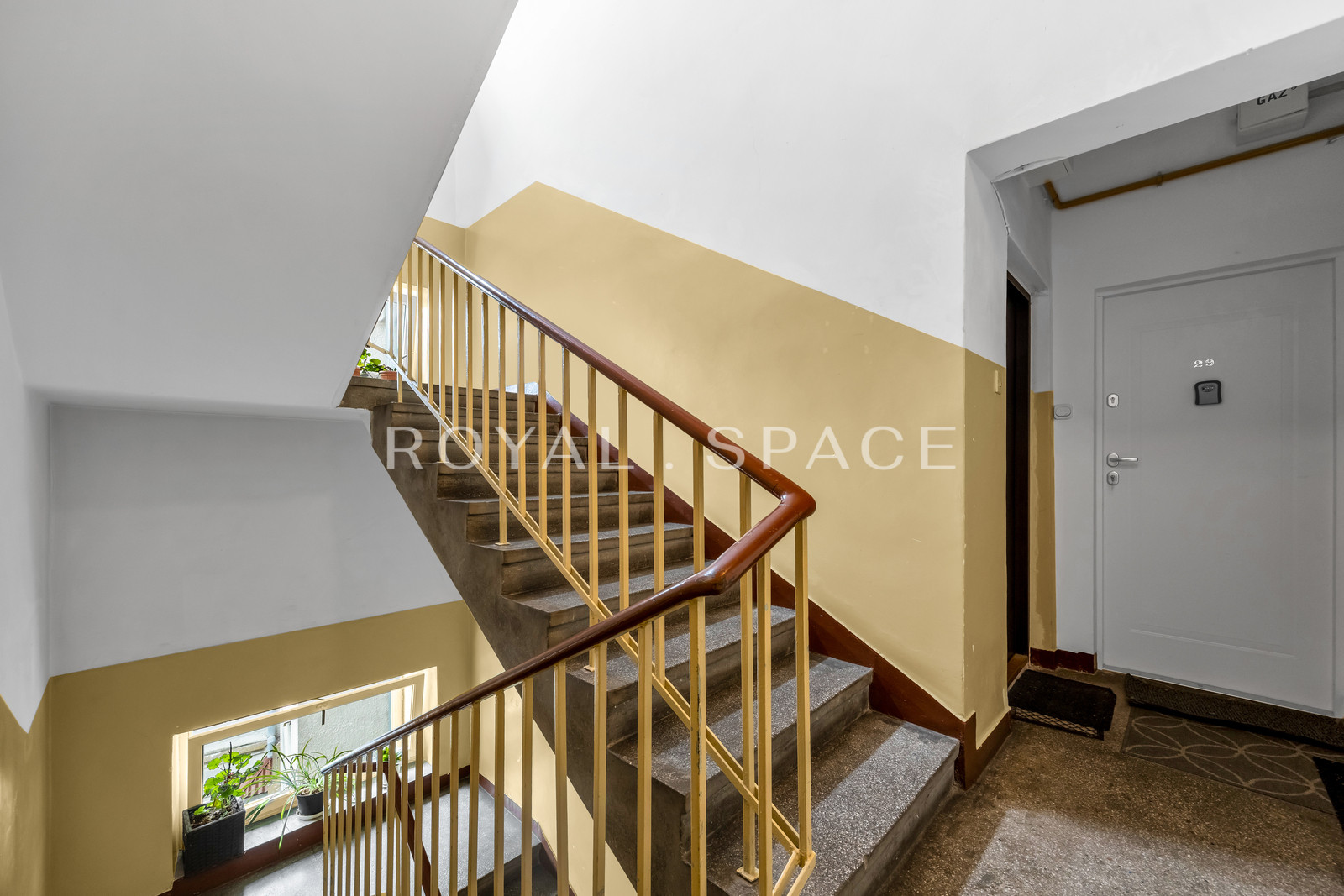 Stylish 42 m² Apartment | Krasiński Garden