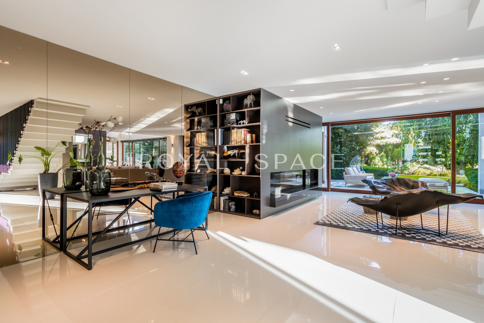 Luksusowa willa z dużym ogrodem na Bielanach!