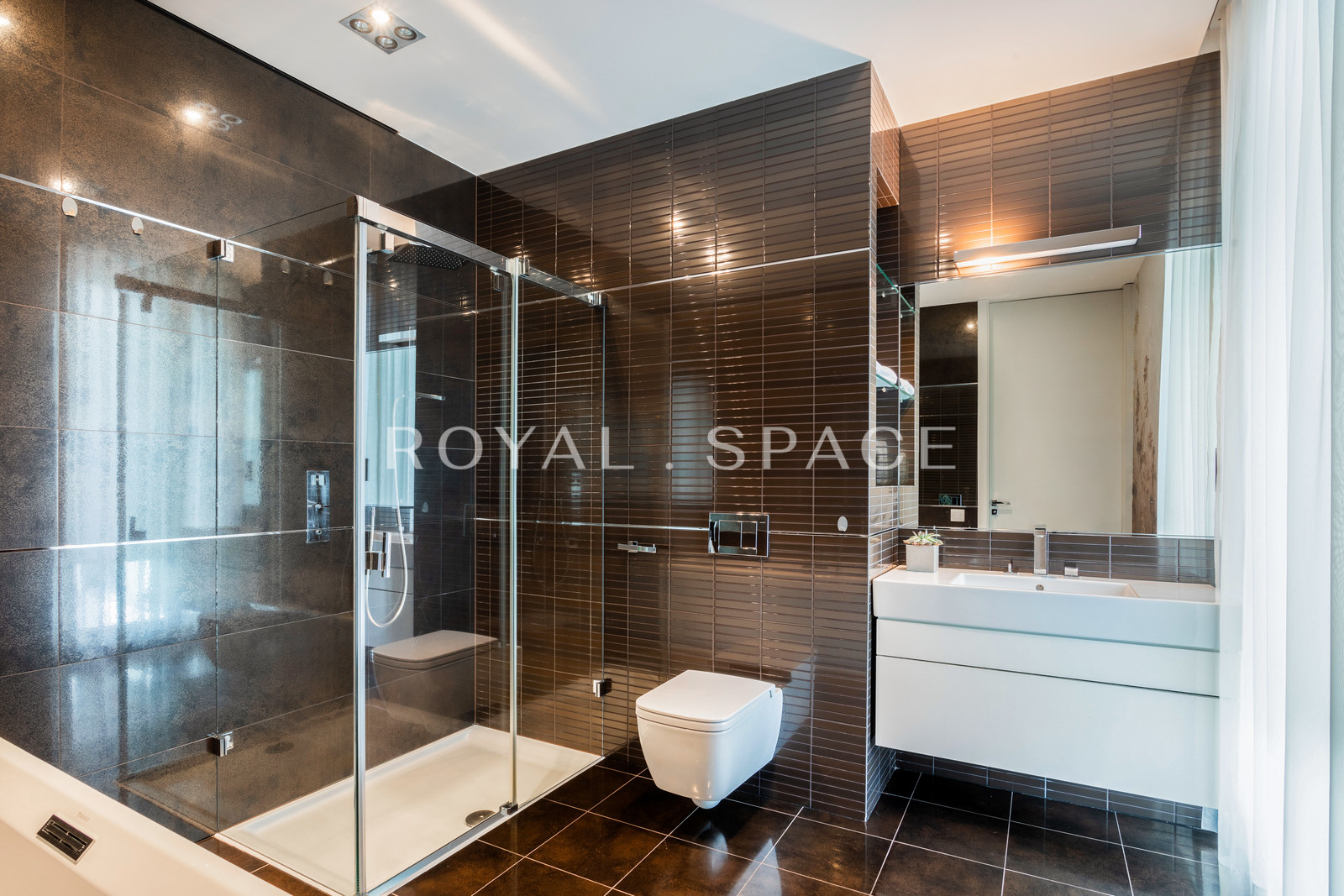 Luksusowa willa z dużym ogrodem na Bielanach!