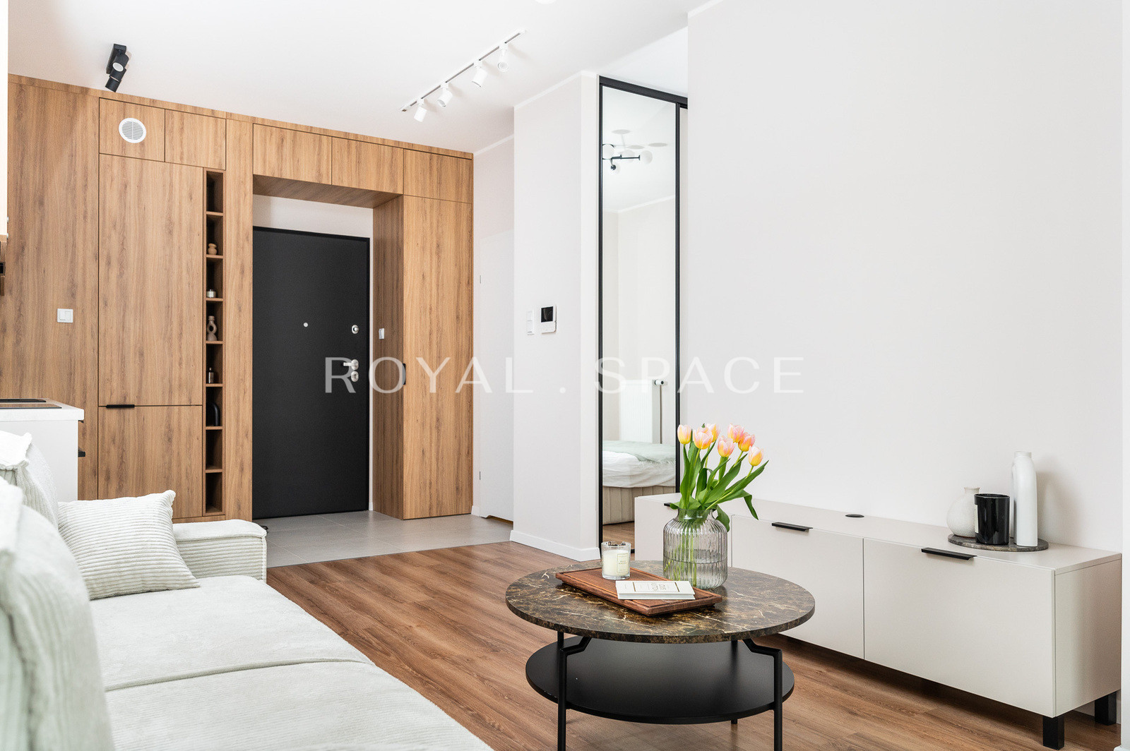 Апартамент з терасою в інвестиції Fabryczna City