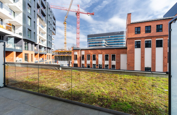 Апартамент з терасою в інвестиції Fabryczna City