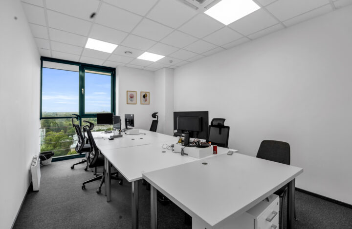 Office in Praga Północ with panoramic view!