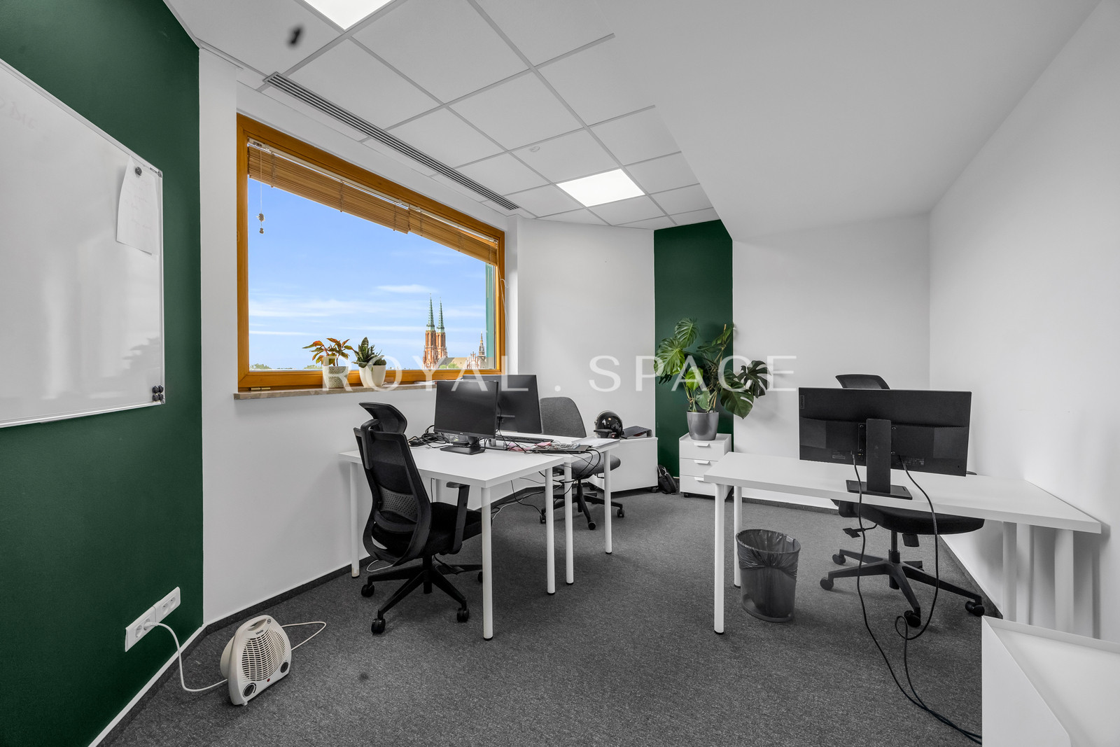 Office in Praga Północ with panoramic view!