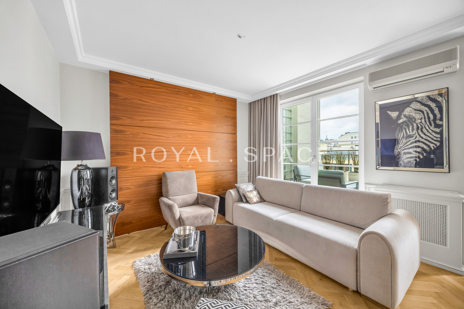 Prestiżowa lokalizacja i basen/sauna w budynku