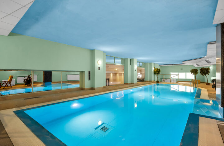 Prestiżowa lokalizacja i basen/sauna w budynku