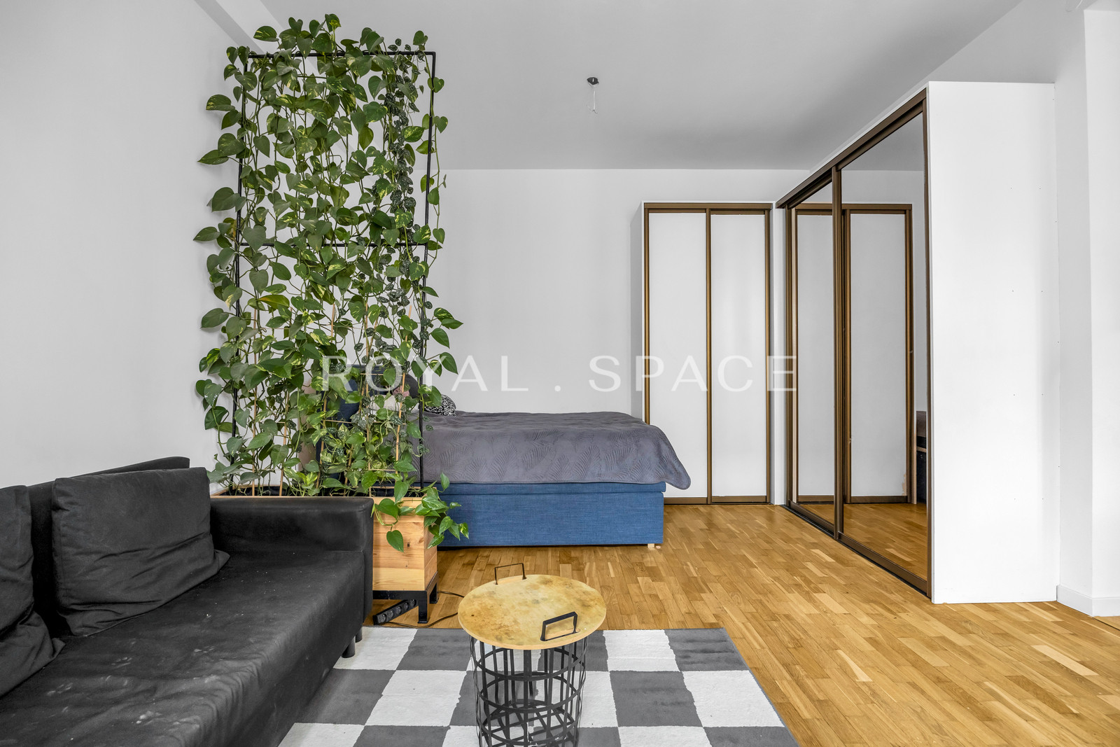 Studio w sercu Warszawy z wyjątkowym widokiem