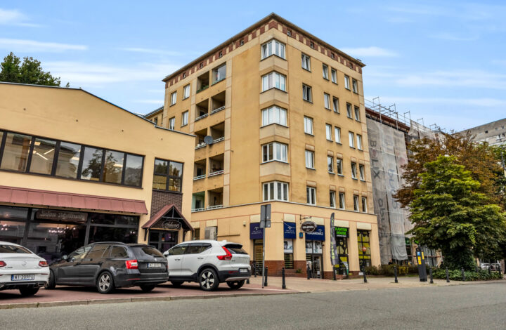 Dwupoziomowy apartament z widokiem na park i PKiN