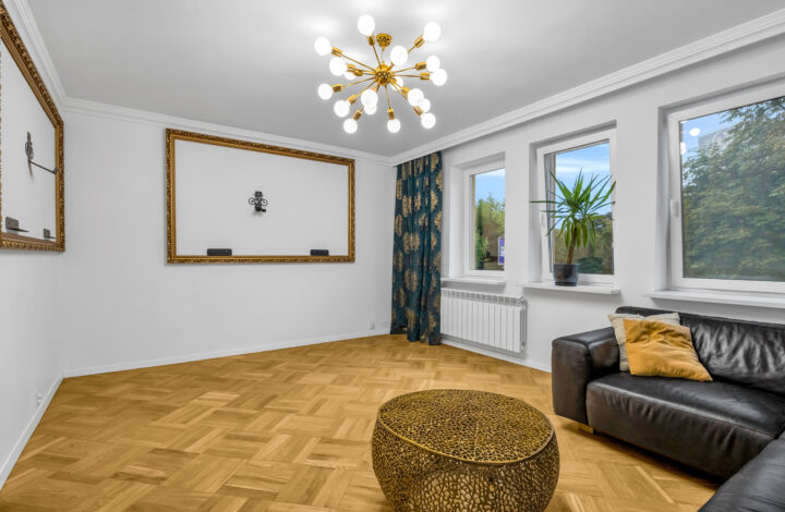 Dwupoziomowy apartament z widokiem na park i PKiN