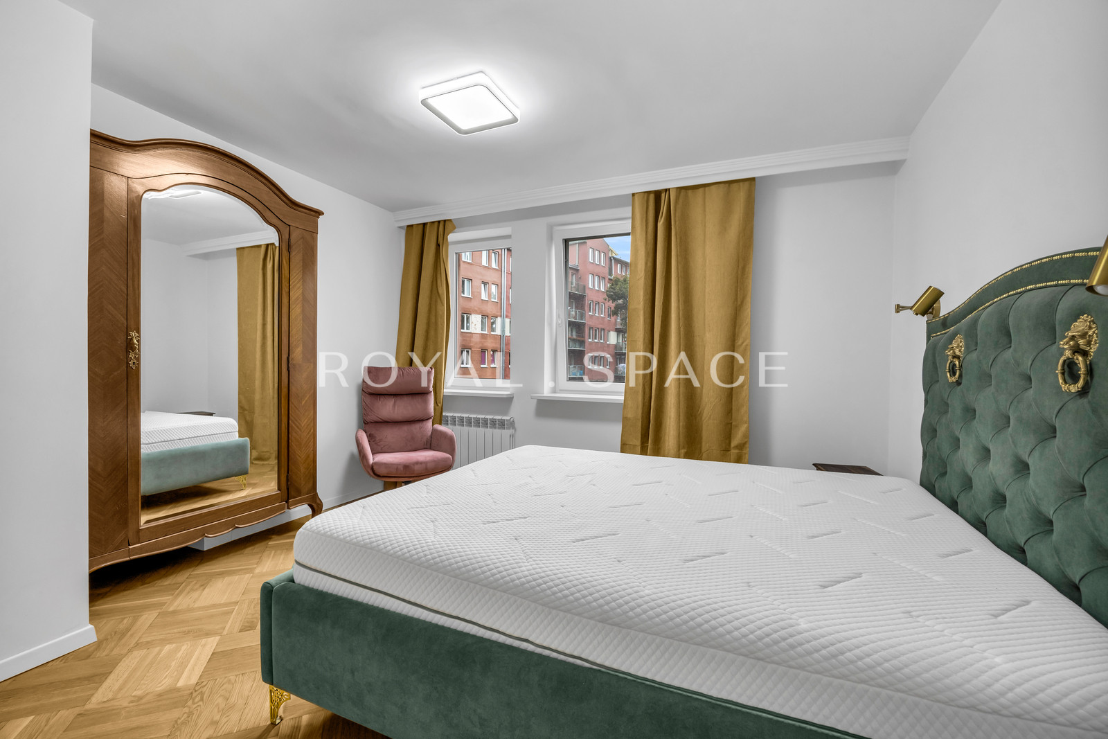 Dwupoziomowy apartament z widokiem na park i PKiN