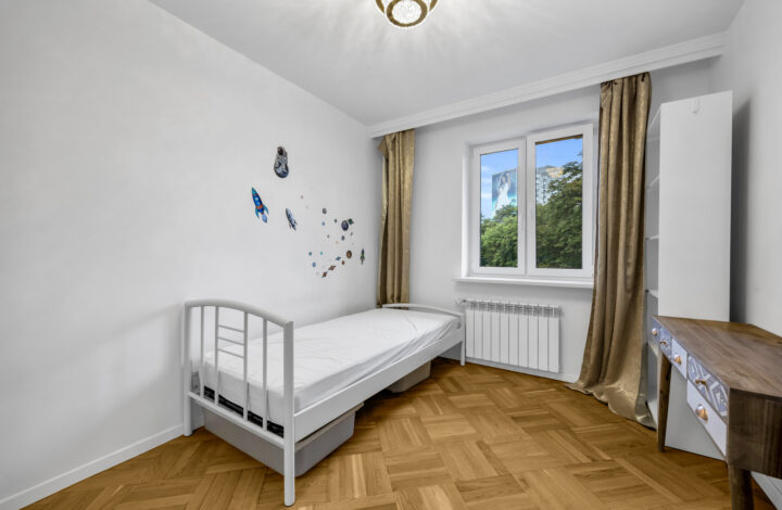 Dwupoziomowy apartament z widokiem na park i PKiN