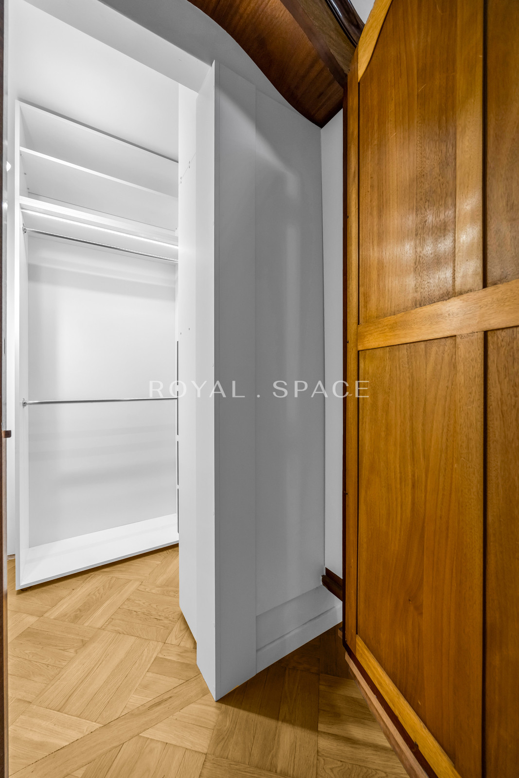 Dwupoziomowy apartament z widokiem na park i PKiN