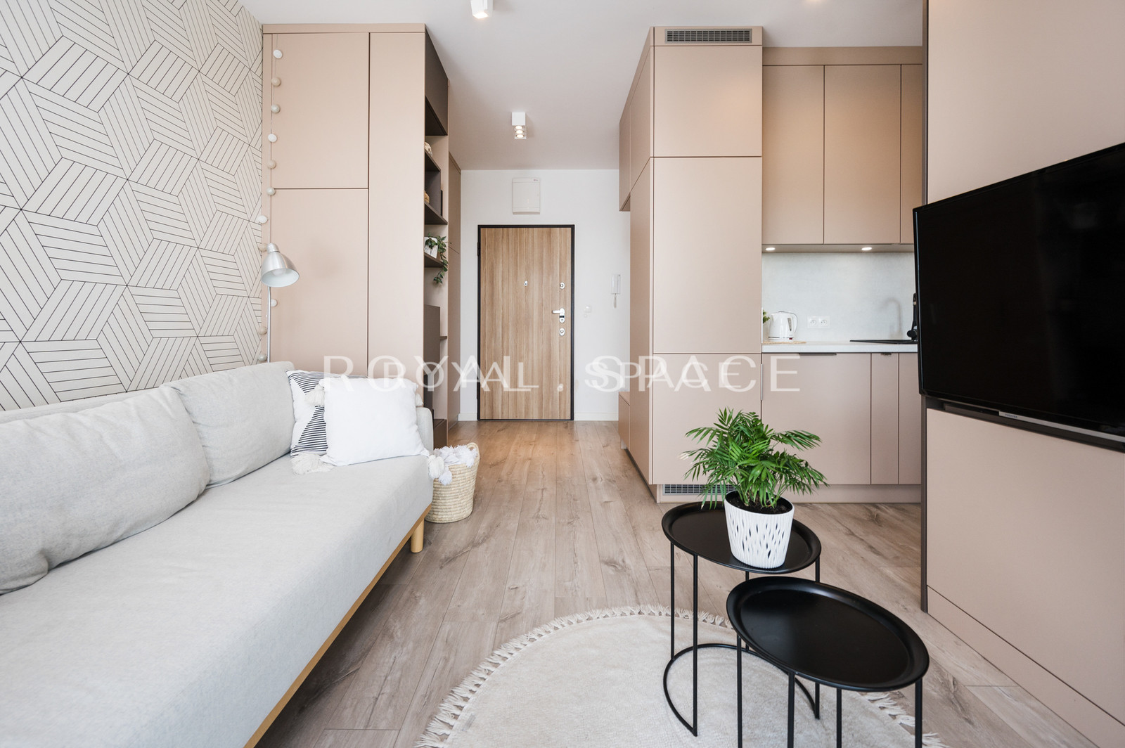 Studio with a large terrace and a view