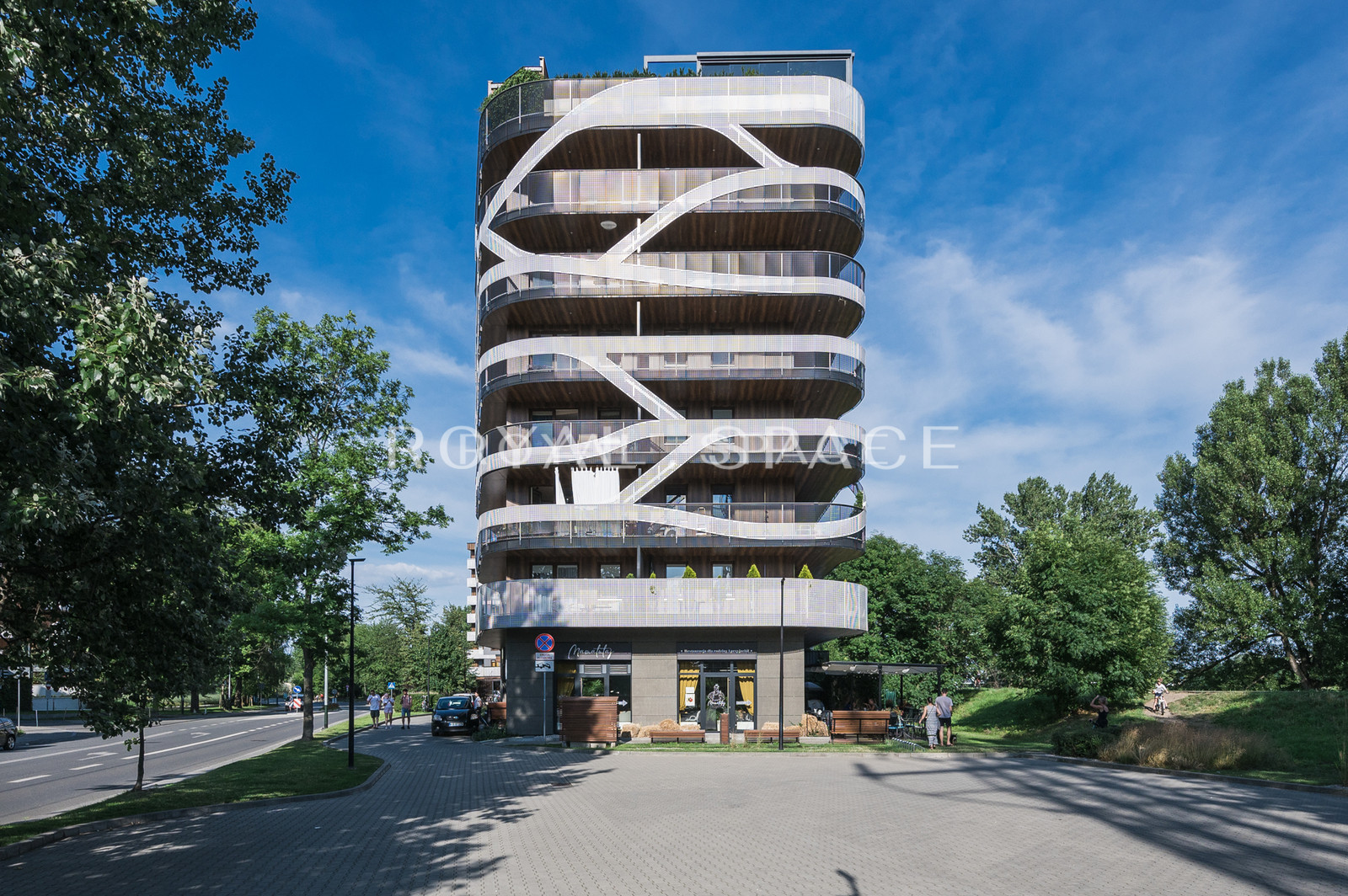 Studio with a large terrace and a view