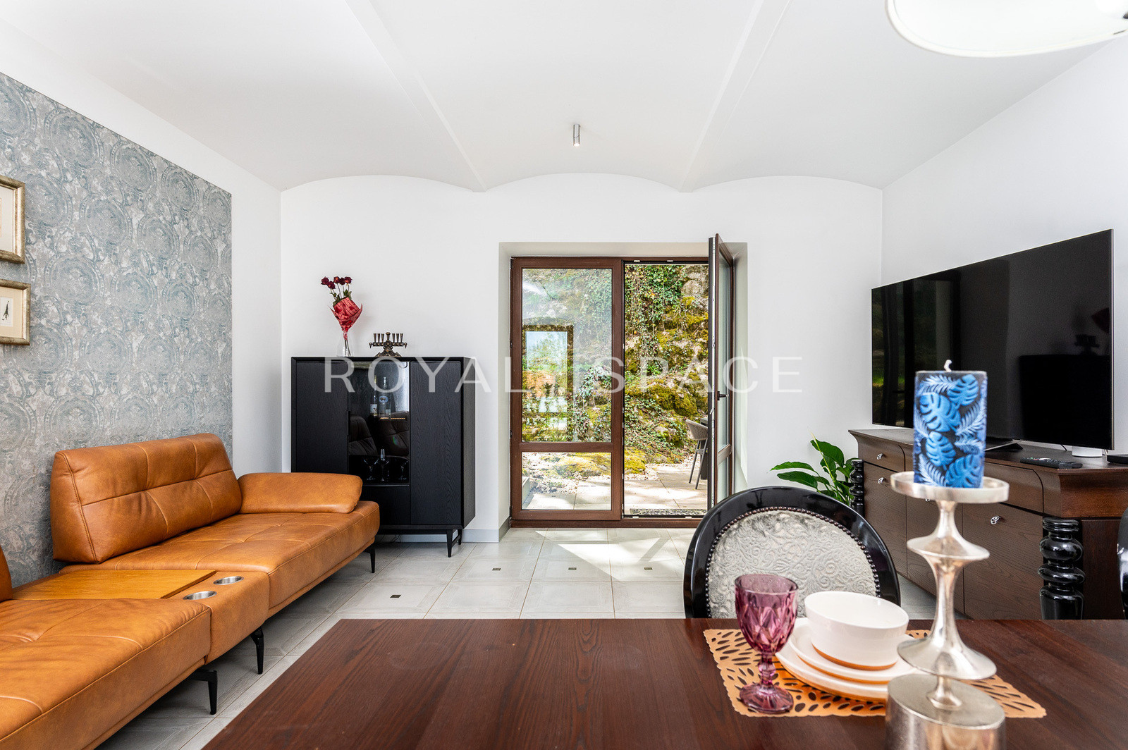 Townhouse-style villa in Salwator!