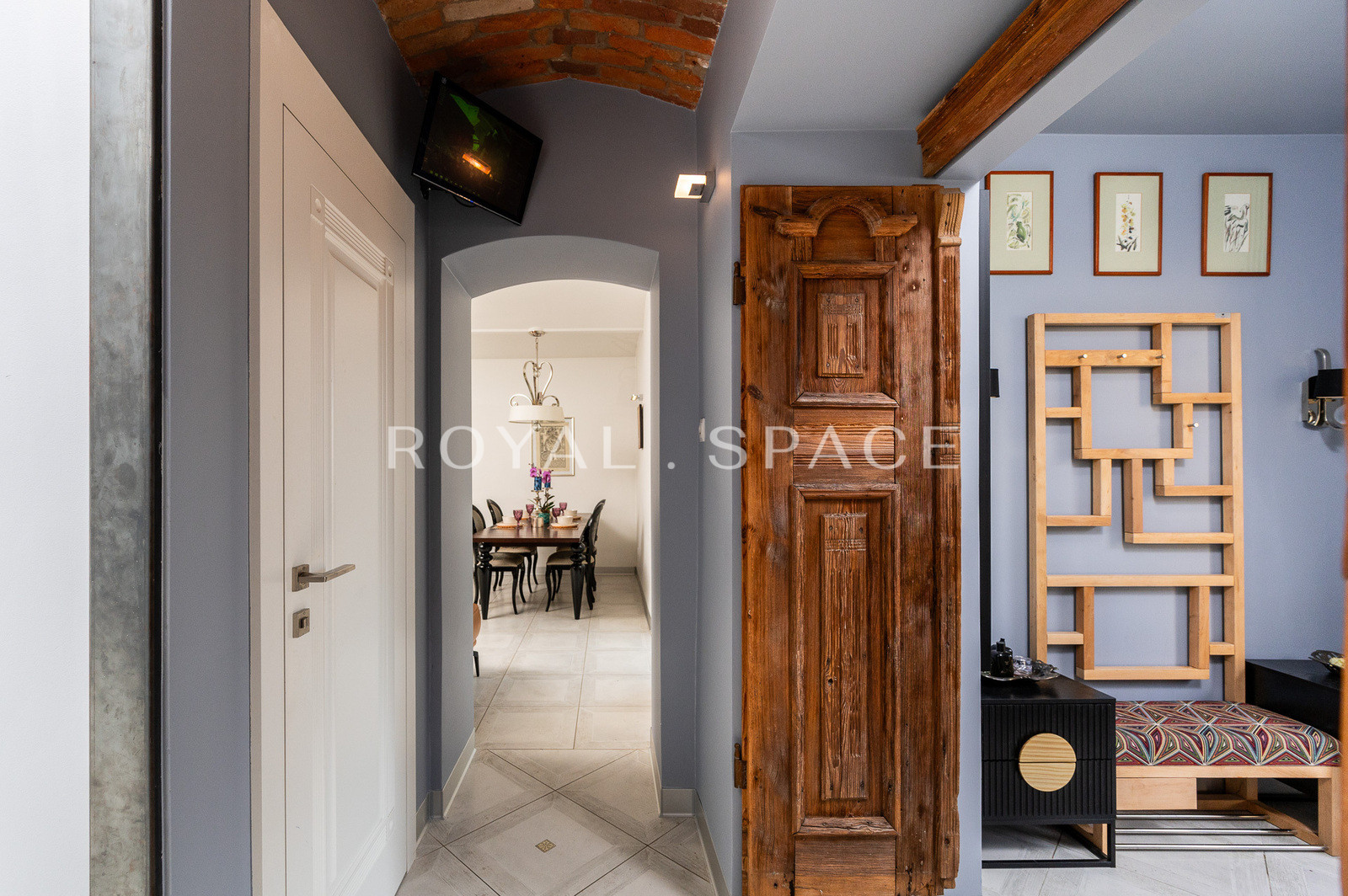 Townhouse-style villa in Salwator!