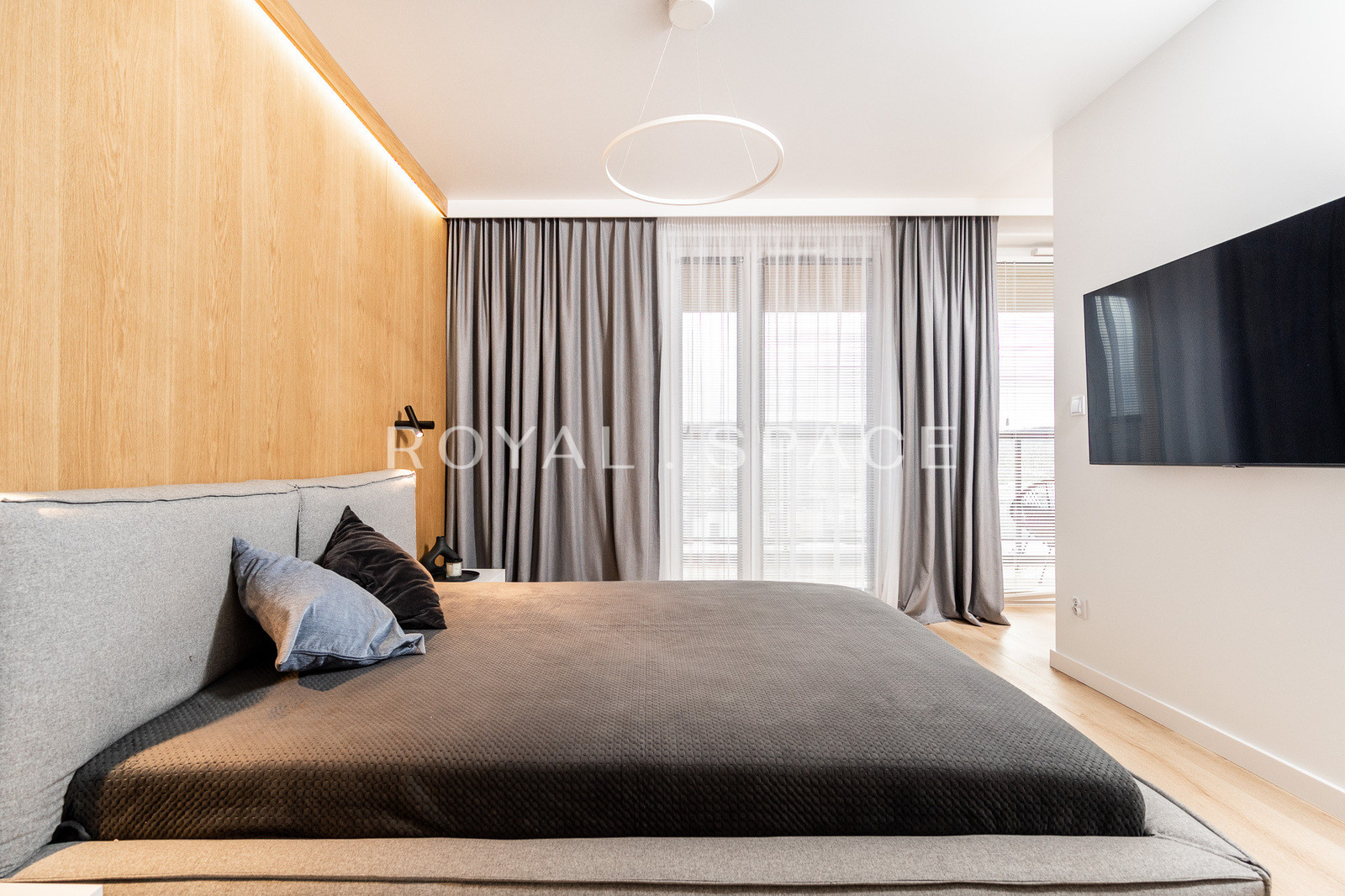 Penthouse on 9th floor